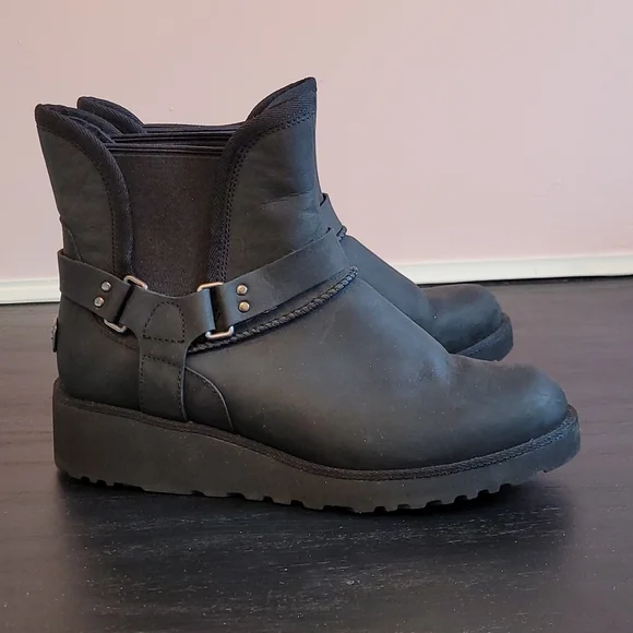 NWOB UGG black Glen boots - Picture 1 of 6